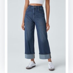 Halara Flex High Waisted Pockets Rolled Hem Wide Leg Washed Jeans | Large Pet